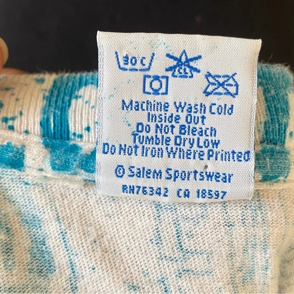 vtg Charlotte Hornets AOP Single Stitch Tee
